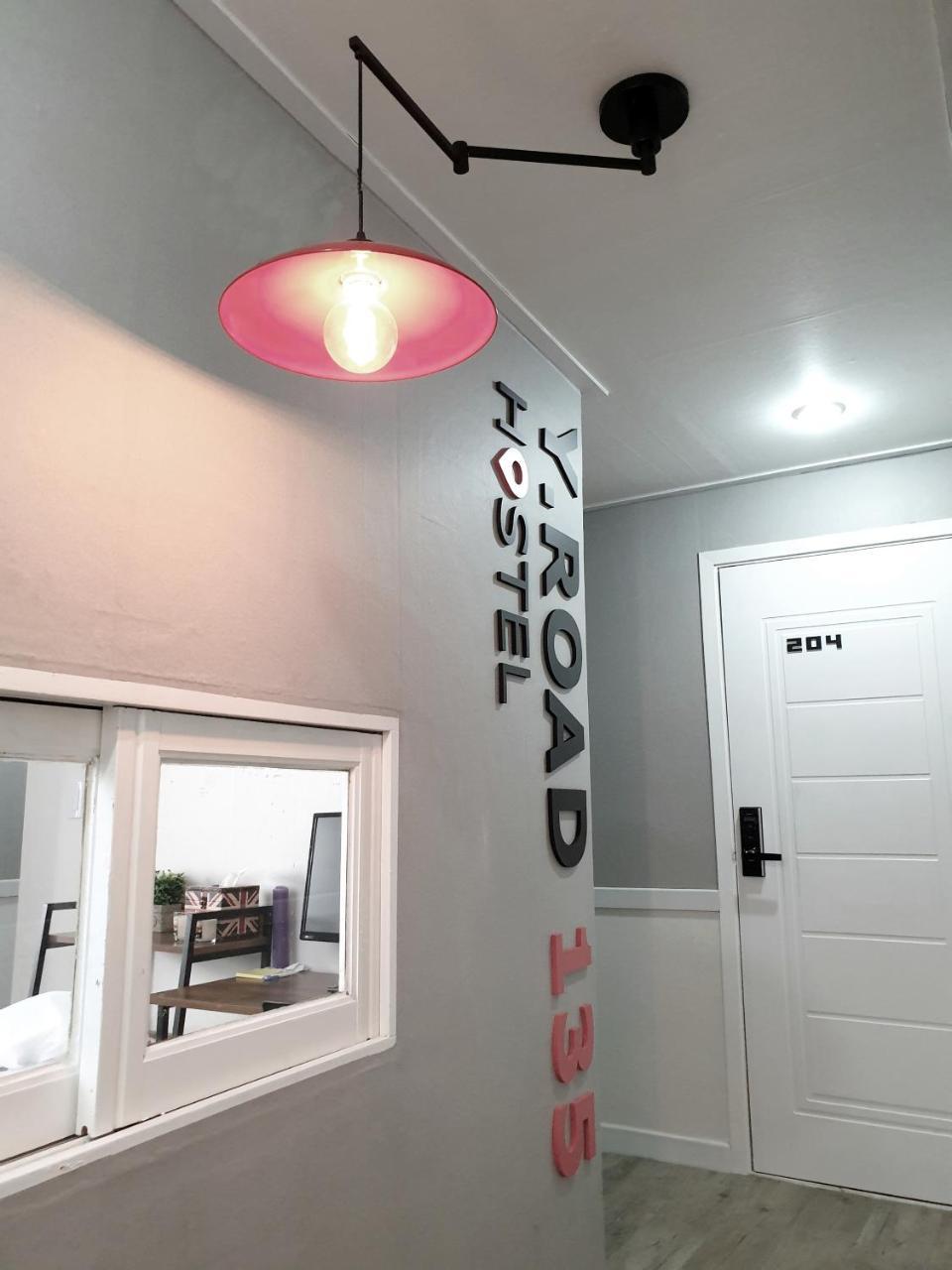 Y.Road 135 Hotel Сеул Екстериор снимка