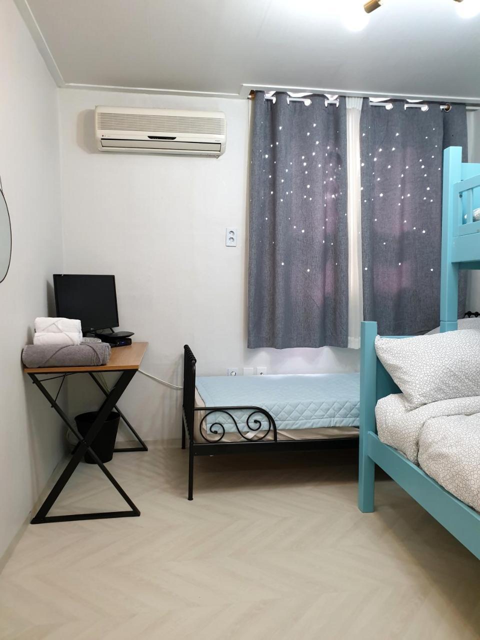 Y.Road 135 Hotel Сеул Екстериор снимка