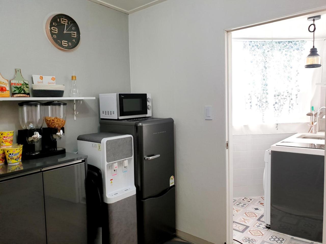 Y.Road 135 Hotel Сеул Екстериор снимка