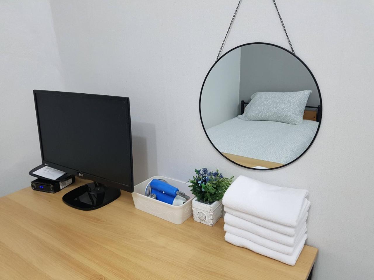 Y.Road 135 Hotel Сеул Екстериор снимка